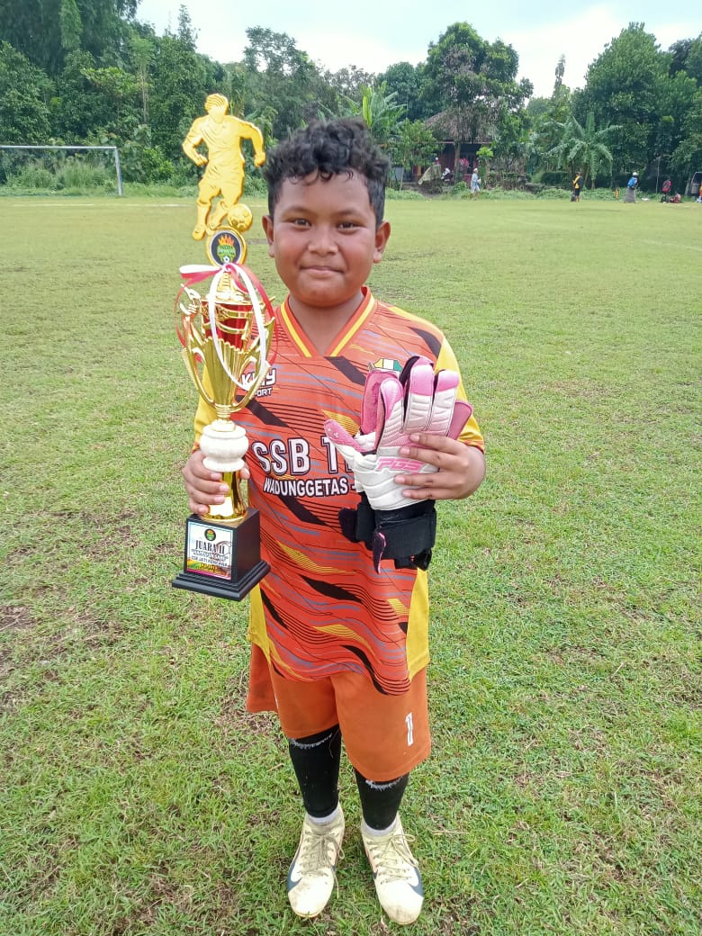 Cikal jagad lentera sukma